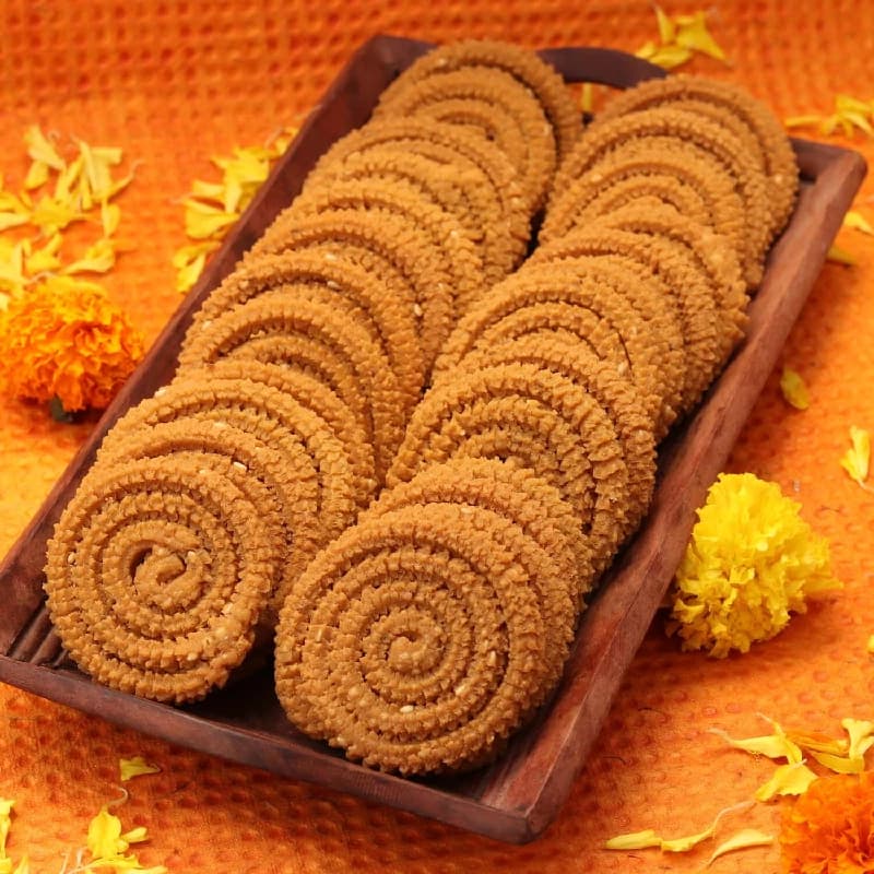 Patil Kaki Bhajani Chakli — 400 g
