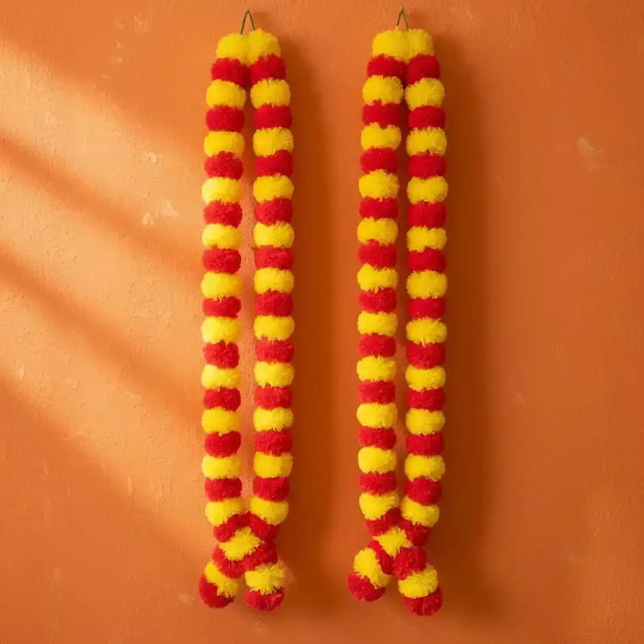 Mangal Bhawan Flower String Bandhanwar Marigold Paper Design Yellow&Red,80g-Main image