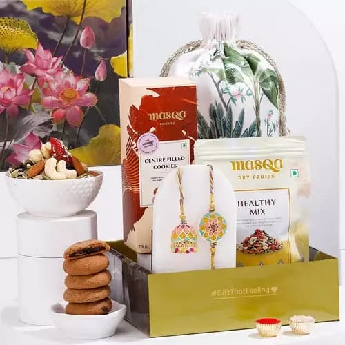 SIProducts Bhaiya Bhabhi Rakhi Special Hamper,400g-Main image