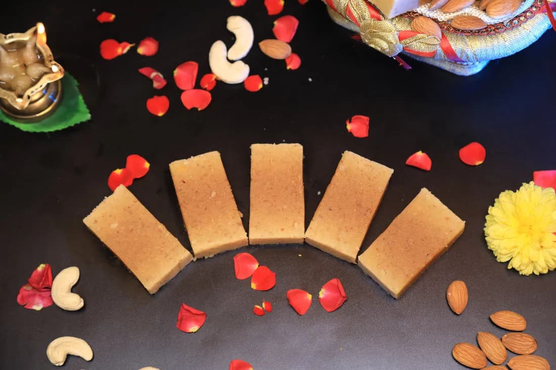 Olive Mithai Badam Mysorepak — 250 g
