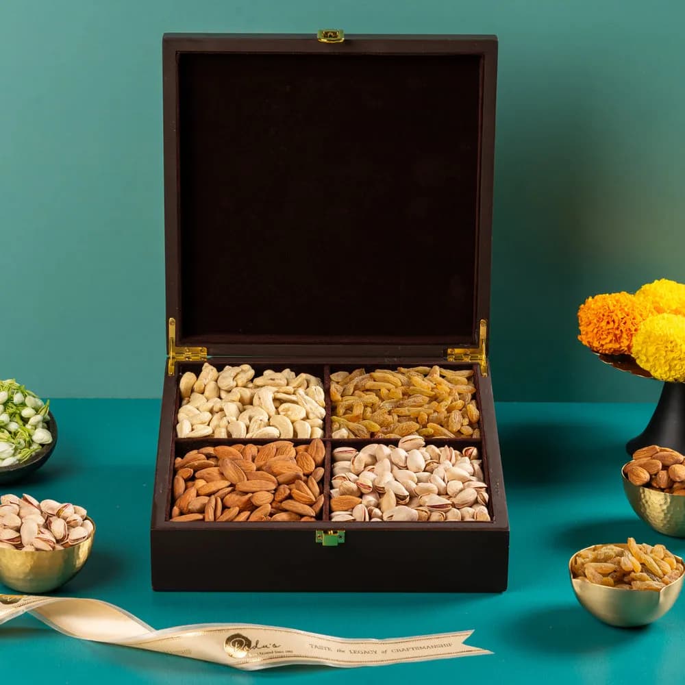 Dadus Mithai Vatika Dryfruit Box Option - 31 — 500 g