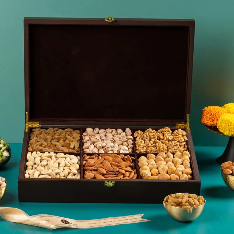 Dadus Mithai Vatika Dryfruit Box Option - 40 — 750 g