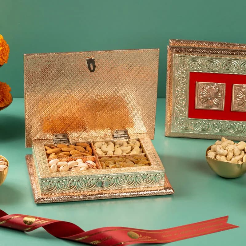 Dadus Mithai Vatika Dryfruit Box Option - 8 — 250 g