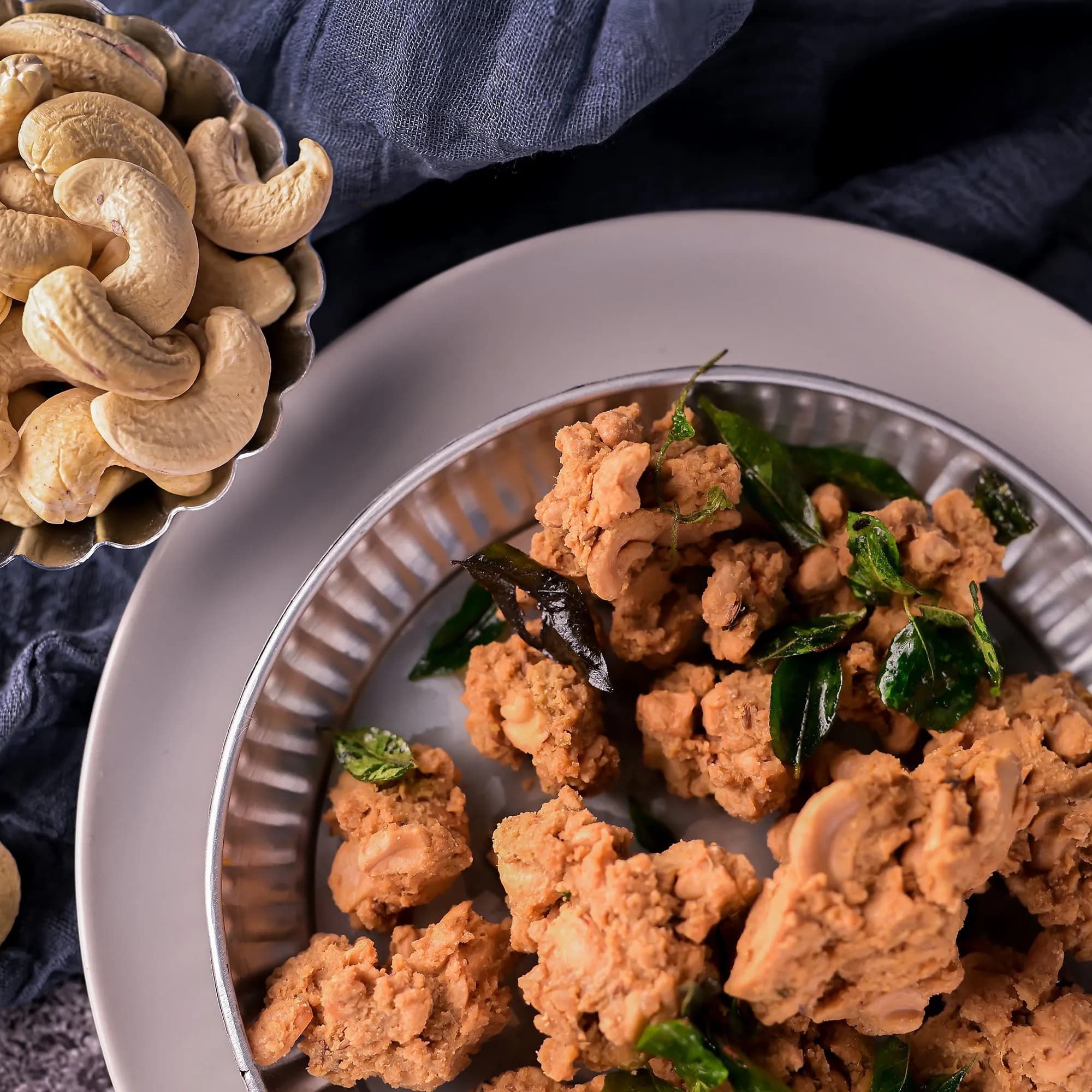 Vellanki Foods Kaju Pakodi — 250 g